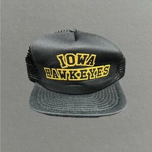 Vintage 80’s Iowa Hawkeyes Snapback Hat
